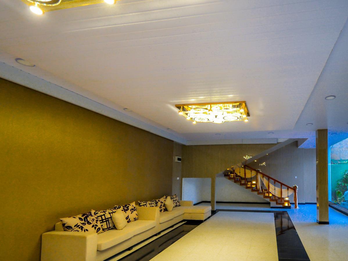 Capitalcity Hotel バドゥッラ エクステリア 写真