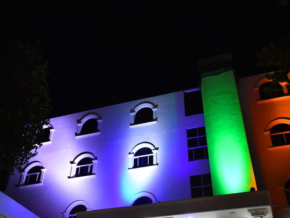 Capitalcity Hotel バドゥッラ エクステリア 写真