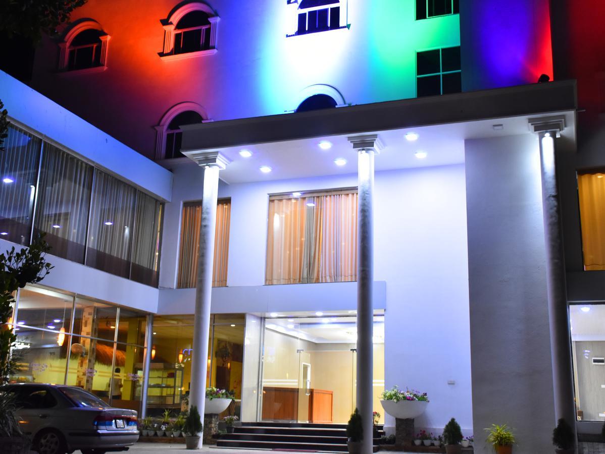 Capitalcity Hotel バドゥッラ エクステリア 写真